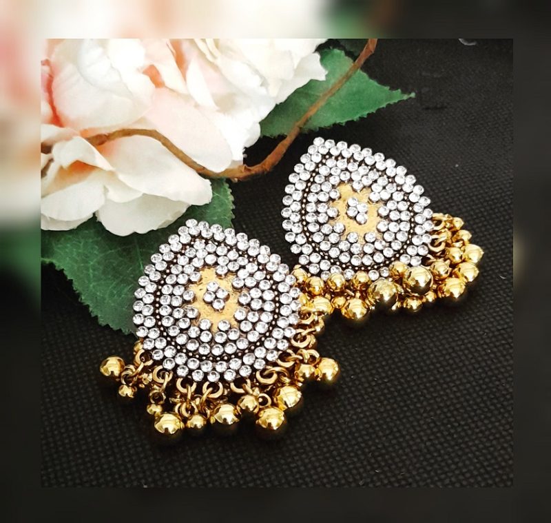 Gajra Studs - Image 2