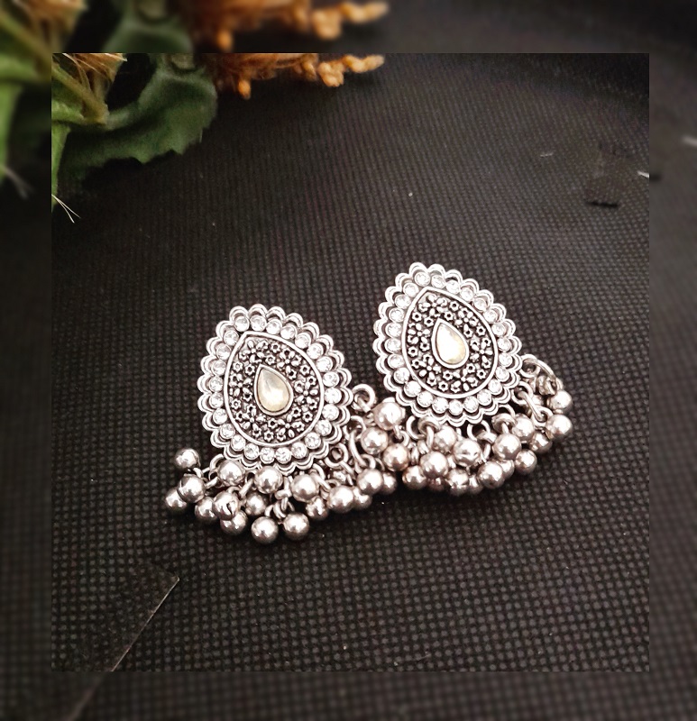 Gajra Studs